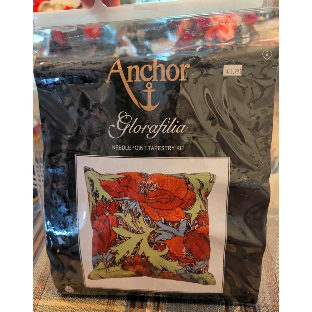 New Glorafilia Pillow Needlepoint Tapestry Kit Anchor Wool Poppies GL6014